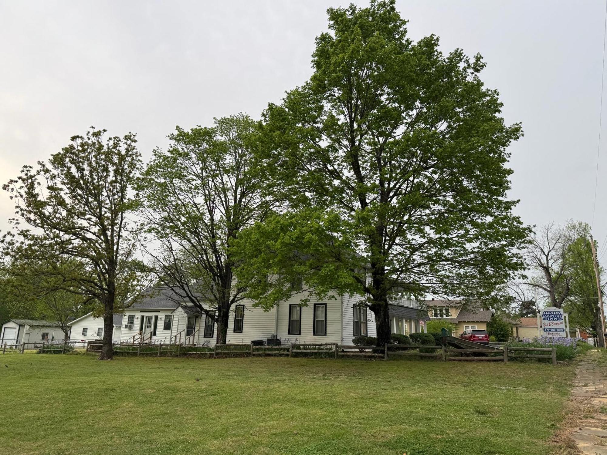 Ozark Country Inn Маунтин-Вью Экстерьер фото